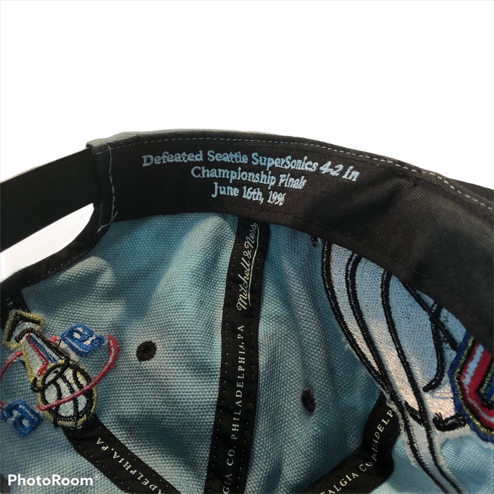DYED Blue VTG Chicago Bulls 1996 Snapback Hat - Picture 7 of 8